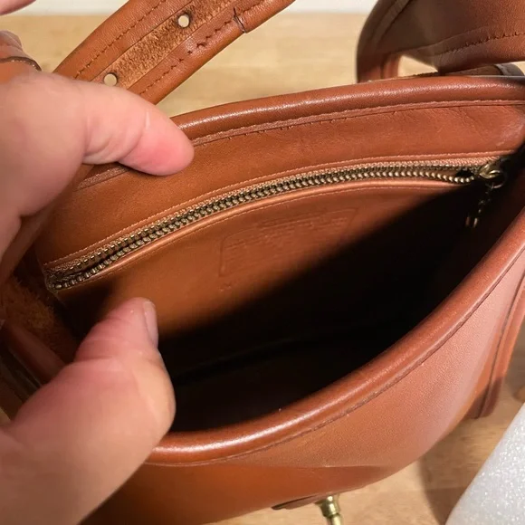 British Tan Shelburne Bag - Picture 13 of 17